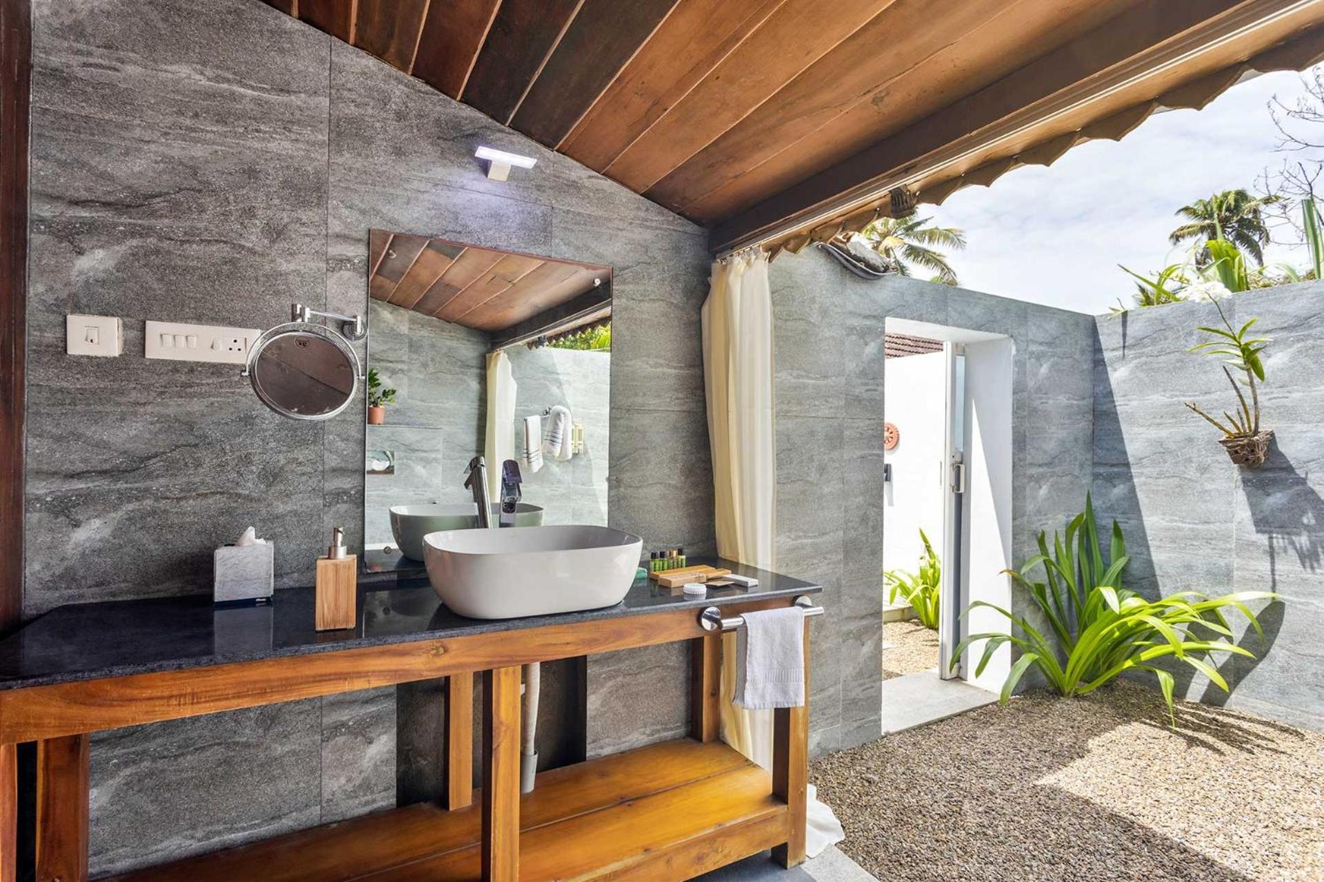Deshadan'S Tarangi Beach Villas,Marari Mararikulam Extérieur photo
